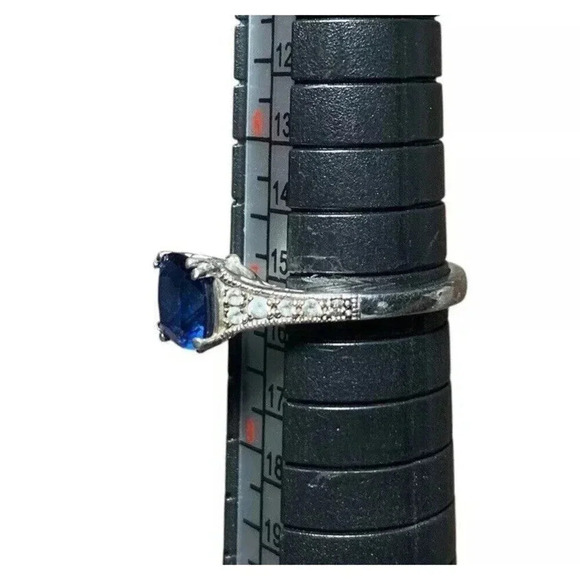 Sterling Silver Sapphire Ring Size 7 Lab Created Square Stone Cubic Zircona - Picture 4 of 8